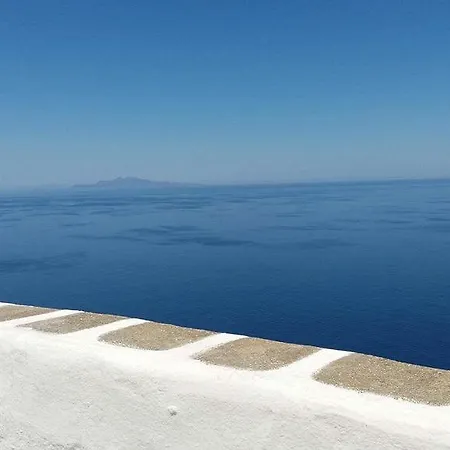 Artemis Affittacamere Folégandros